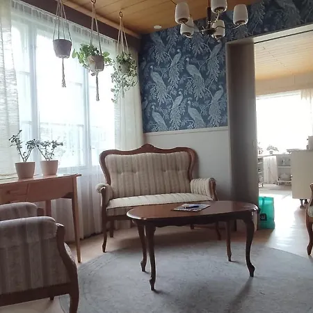 Kortteer Sininen Huone *